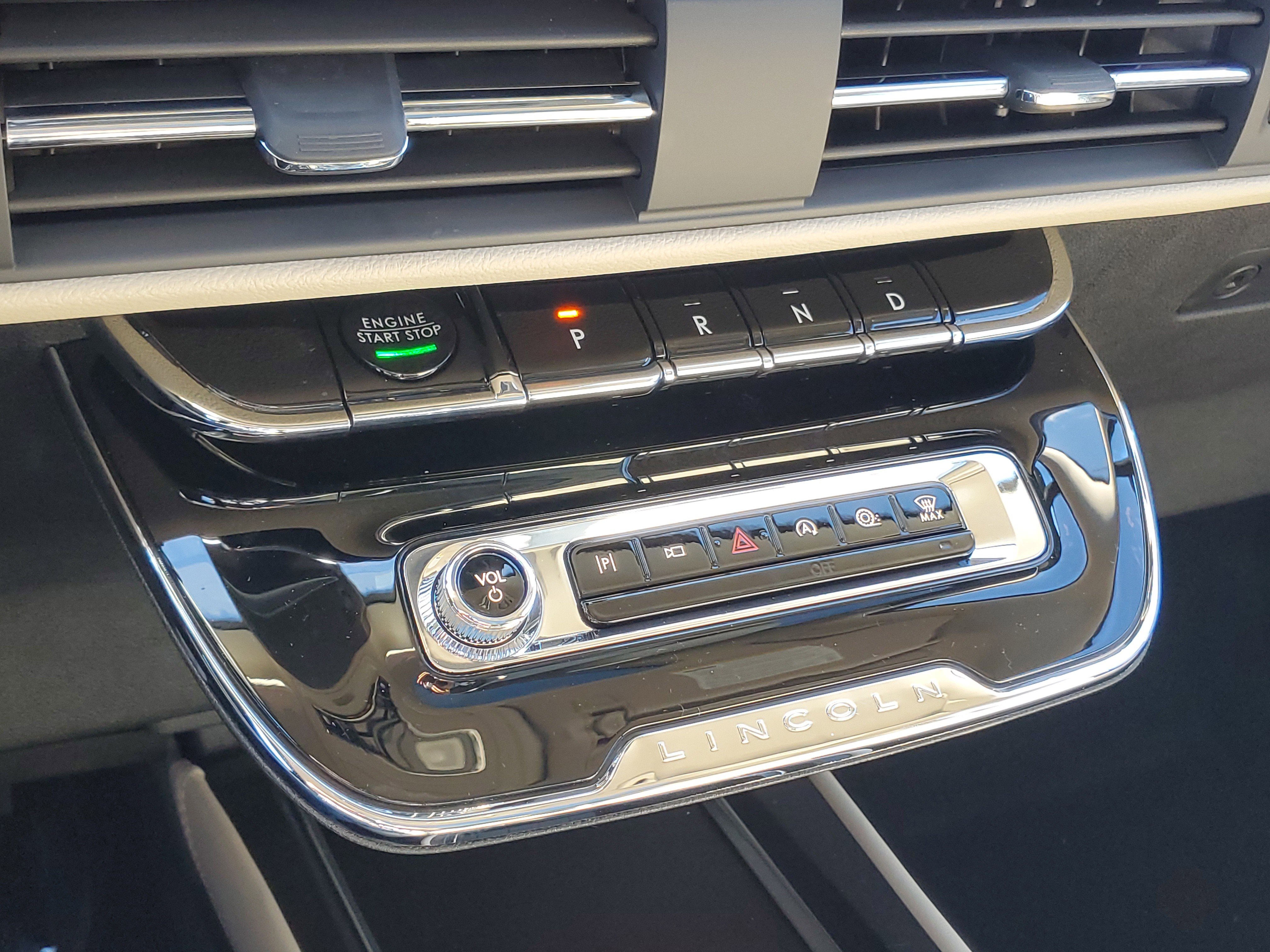 New 2026 Lincoln Corsair Reserve image 22