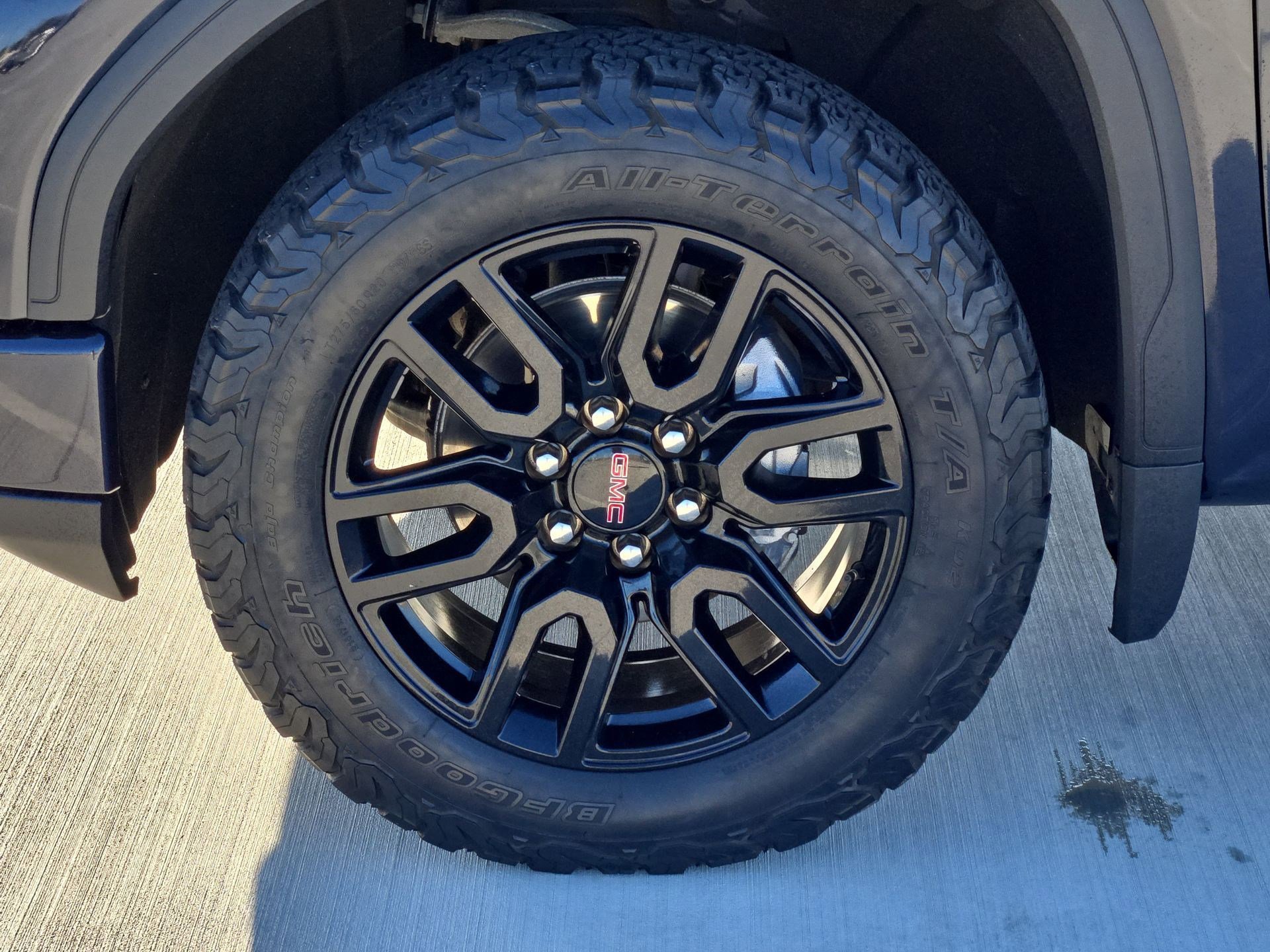 Used 2022 GMC Sierra 1500 Elevation image 12