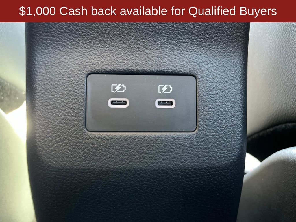 New 2026 Nissan Kicks SR image 19