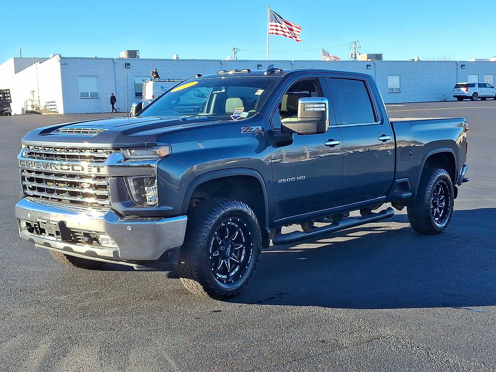 Used 2020 Chevrolet Silverado 2500 LTZ w/ LTZ Plus Package image 3