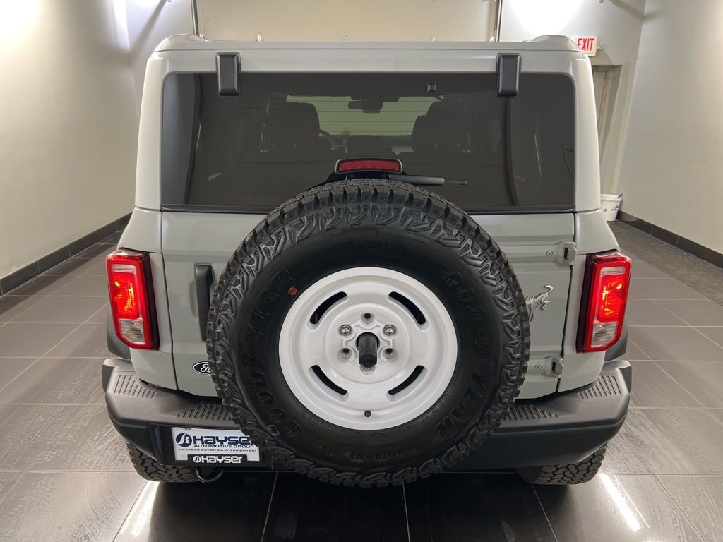 New 2026 Ford Bronco Heritage Edition image 5