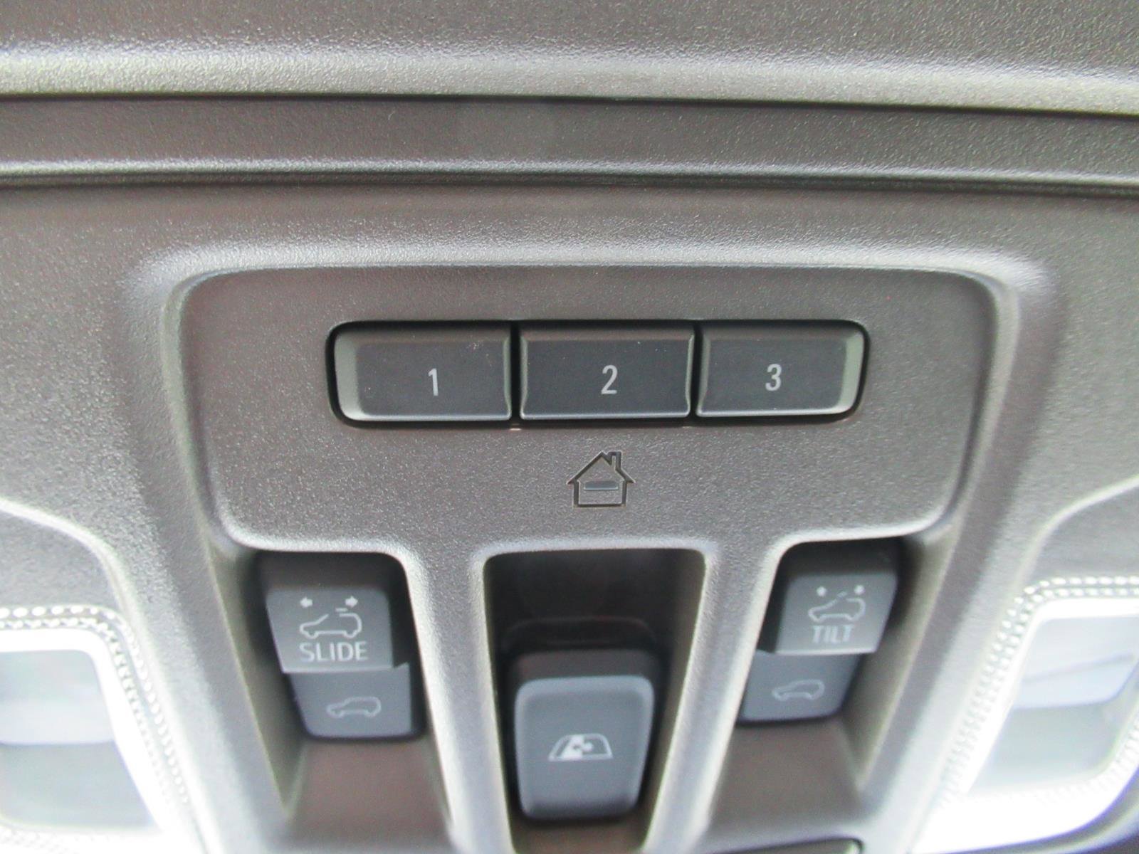 Used 2024 GMC Sierra 1500 SLT w/ SLT Premium Plus Package AWD/4WD image 29