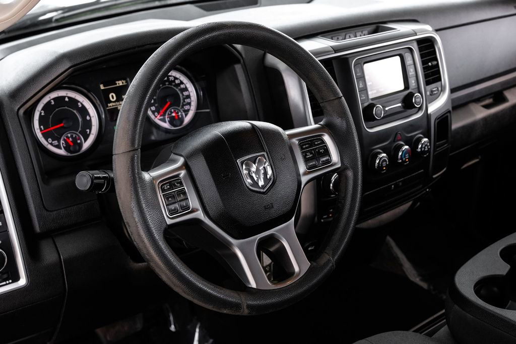 Used 2021 RAM 1500 Classic SLT image 12