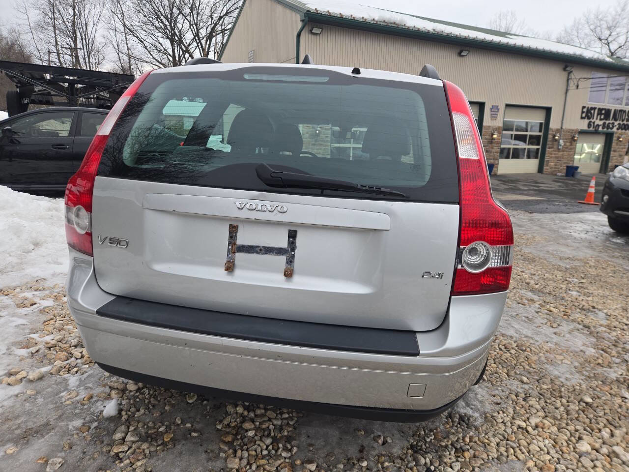 Used 2007 Volvo V50 2.4i image 4