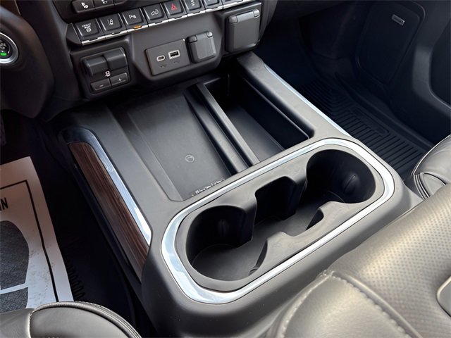 Used 2022 Chevrolet Silverado 3500 High Country image 18