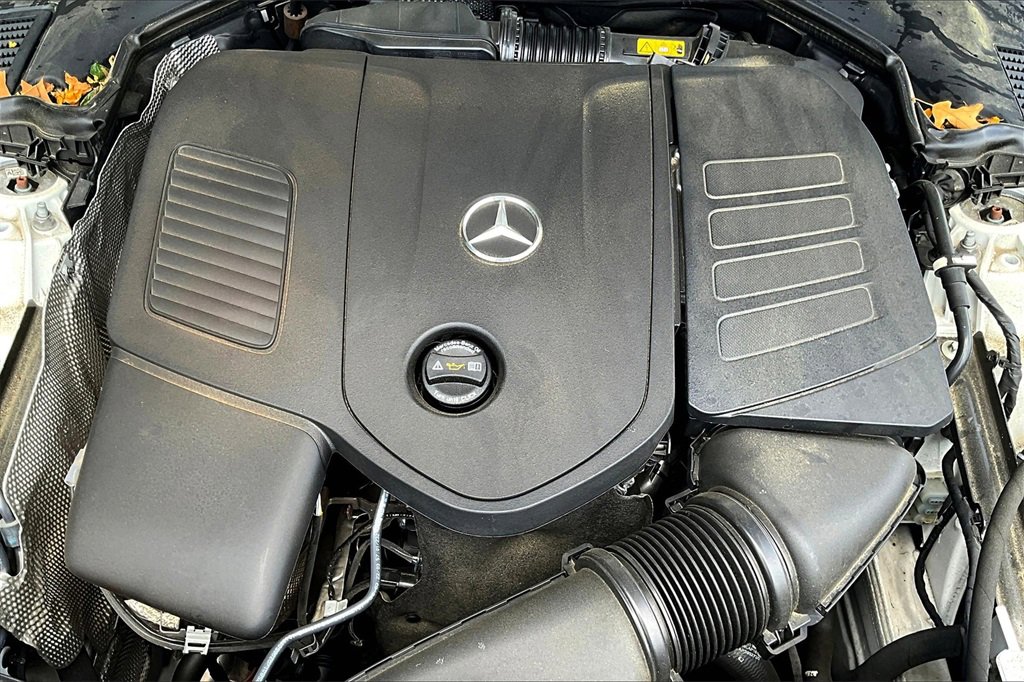Certified 2023 Mercedes-Benz C 300 4MATIC Sedan image 34