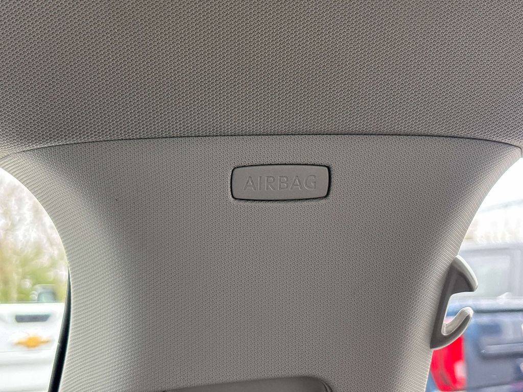 Used 2017 Volkswagen Jetta S w/ Jetta S Cold Weather Package image 26