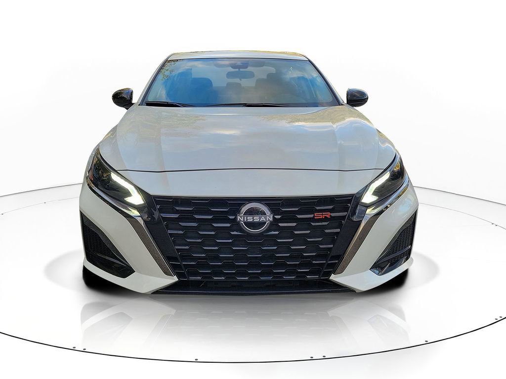 New 2025 Nissan Altima 2.5 SR w/ SR Premium Package image 2