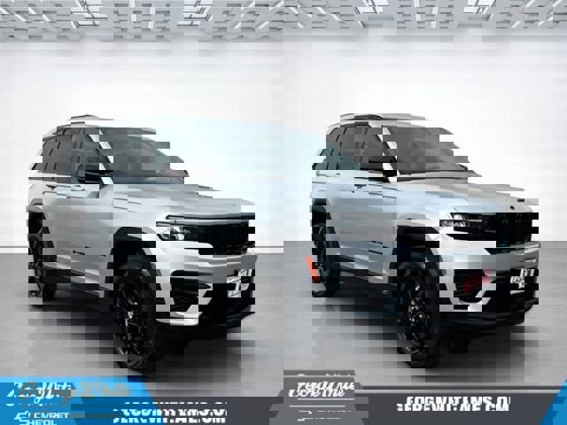 Used 2024 Jeep Grand Cherokee Altitude