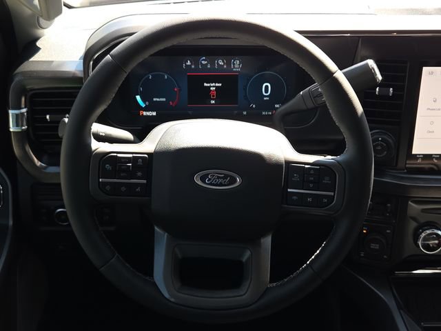 New 2026 Ford F250 Lariat w/ Black Appearance Package image 15