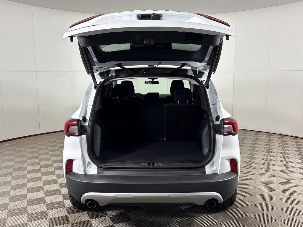 Certified 2023 Ford Escape Active FWD image 10
