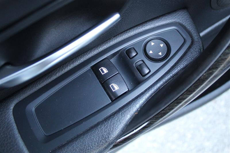 Used 2015 BMW 428i xDrive Coupe AWD/4WD image 12