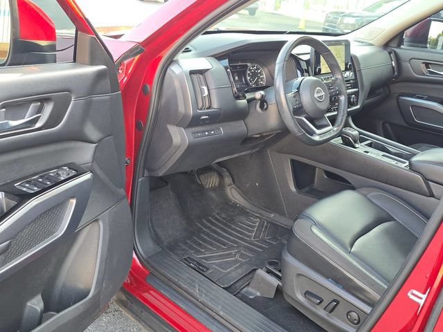 Certified 2022 Nissan Pathfinder SL w/ SL Premium Package FWD image 10