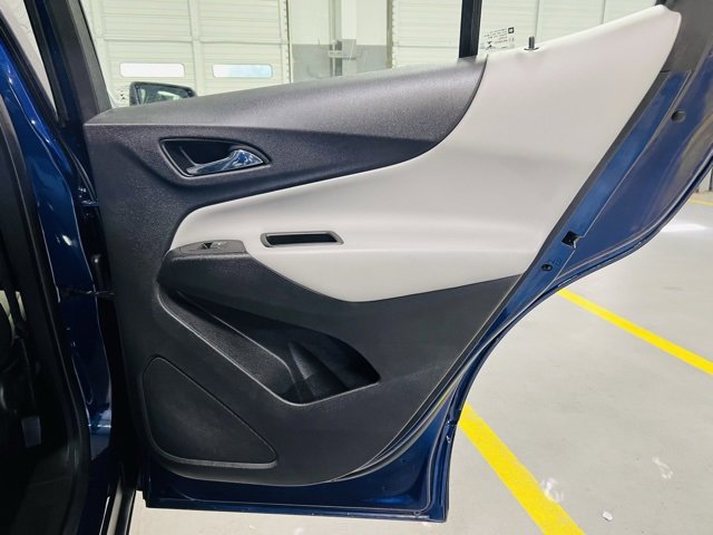 Used 2022 Chevrolet Equinox LS image 27