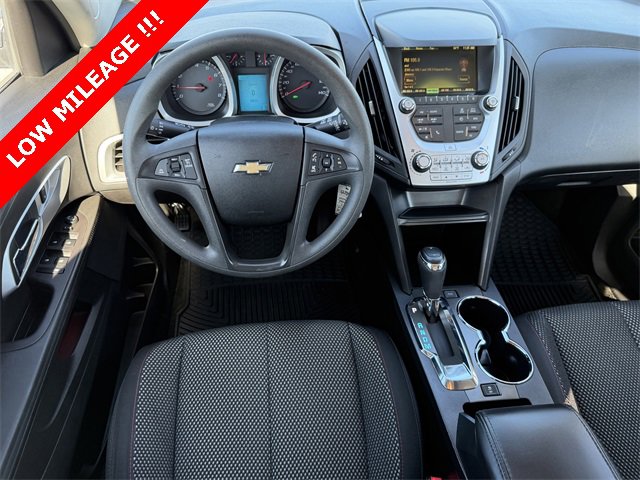 Used 2017 Chevrolet Equinox LS image 11