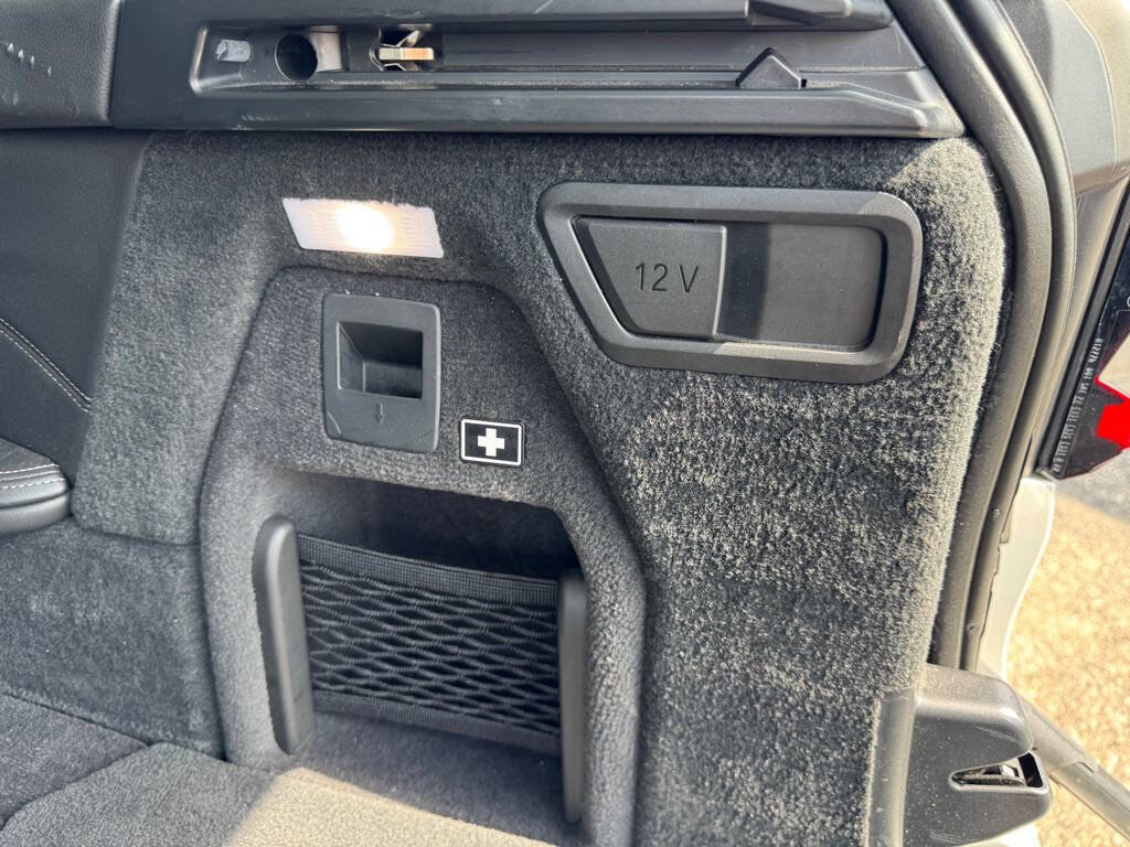 Used 2024 BMW X7 xDrive40i image 52