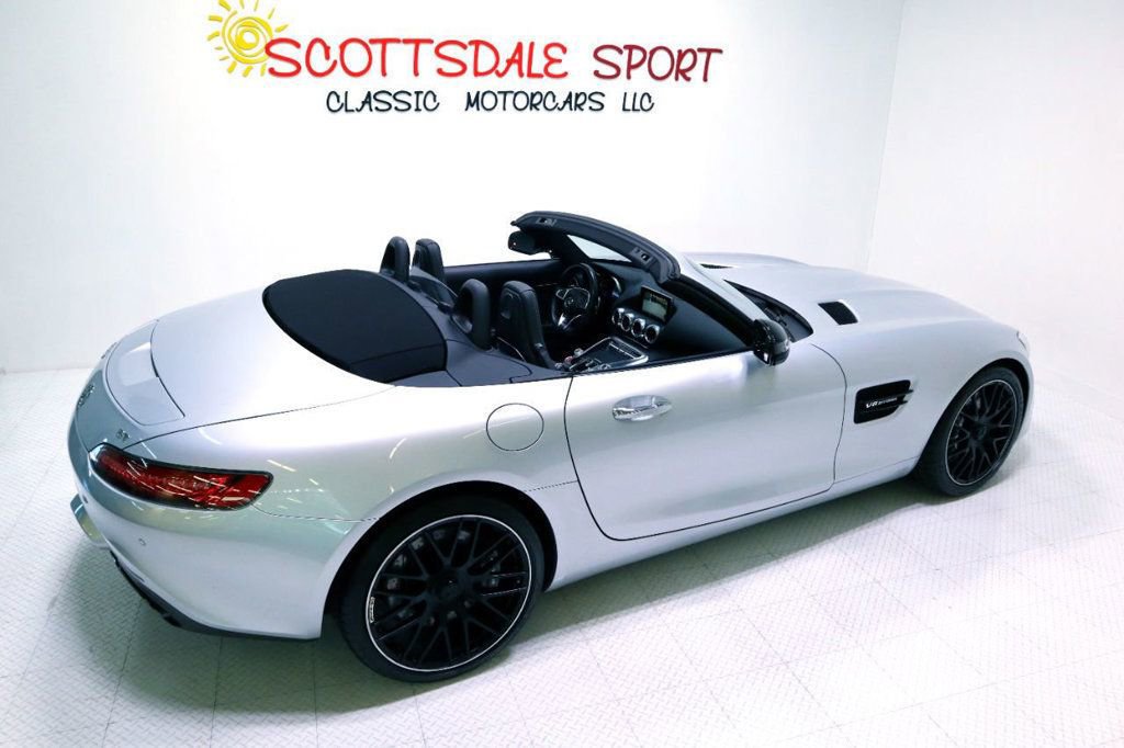 Used 2019 Mercedes-Benz AMG GT image 7