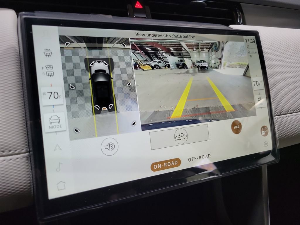 New 2026 Land Rover Discovery Sport Landmark AWD/4WD image 19