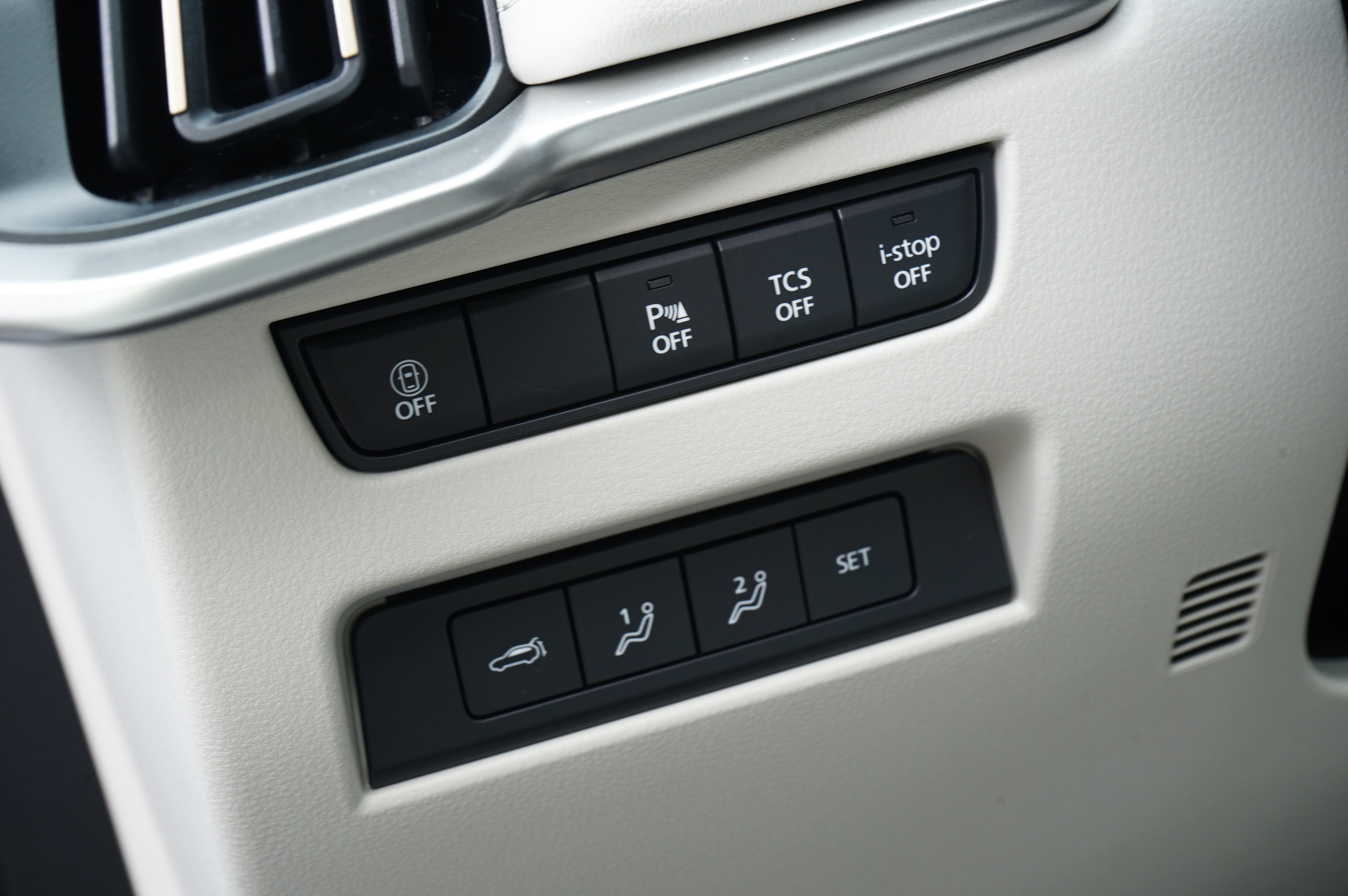 Certified 2025 MAZDA CX-90 3.3 Turbo S w/ Premium Package image 21