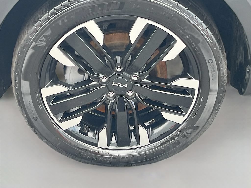 Used 2025 Kia Telluride S AWD/4WD image 33