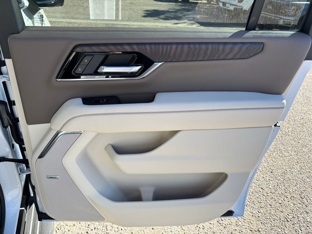 New 2026 GMC Yukon XL Denali w/ Advanced Technology Package image 33