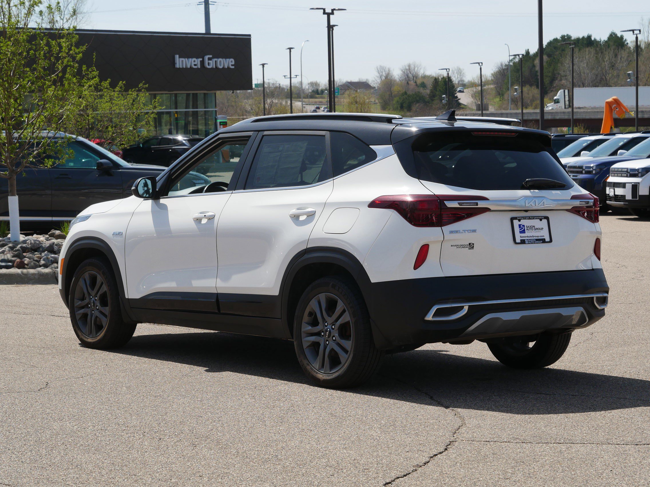 Used 2023 Kia Seltos S image 8