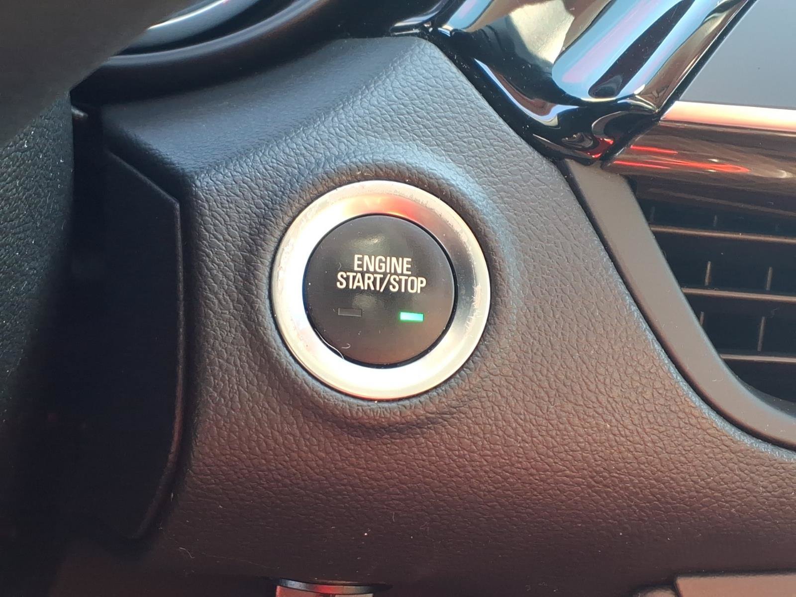 Used 2020 Buick Envision Essence AWD/4WD image 16