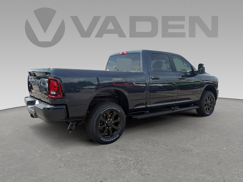 New 2026 RAM 2500 Big Horn AWD/4WD image 14