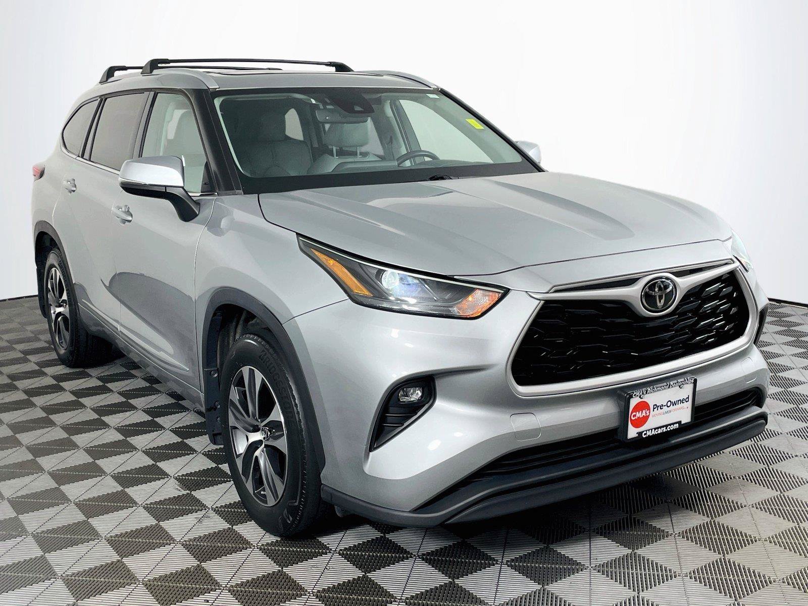 Used 2022 Toyota Highlander XLE