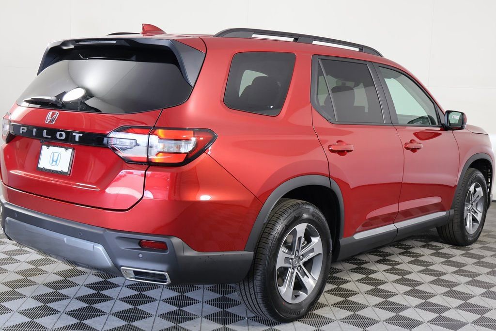 New 2026 Honda Pilot EX-L image 2