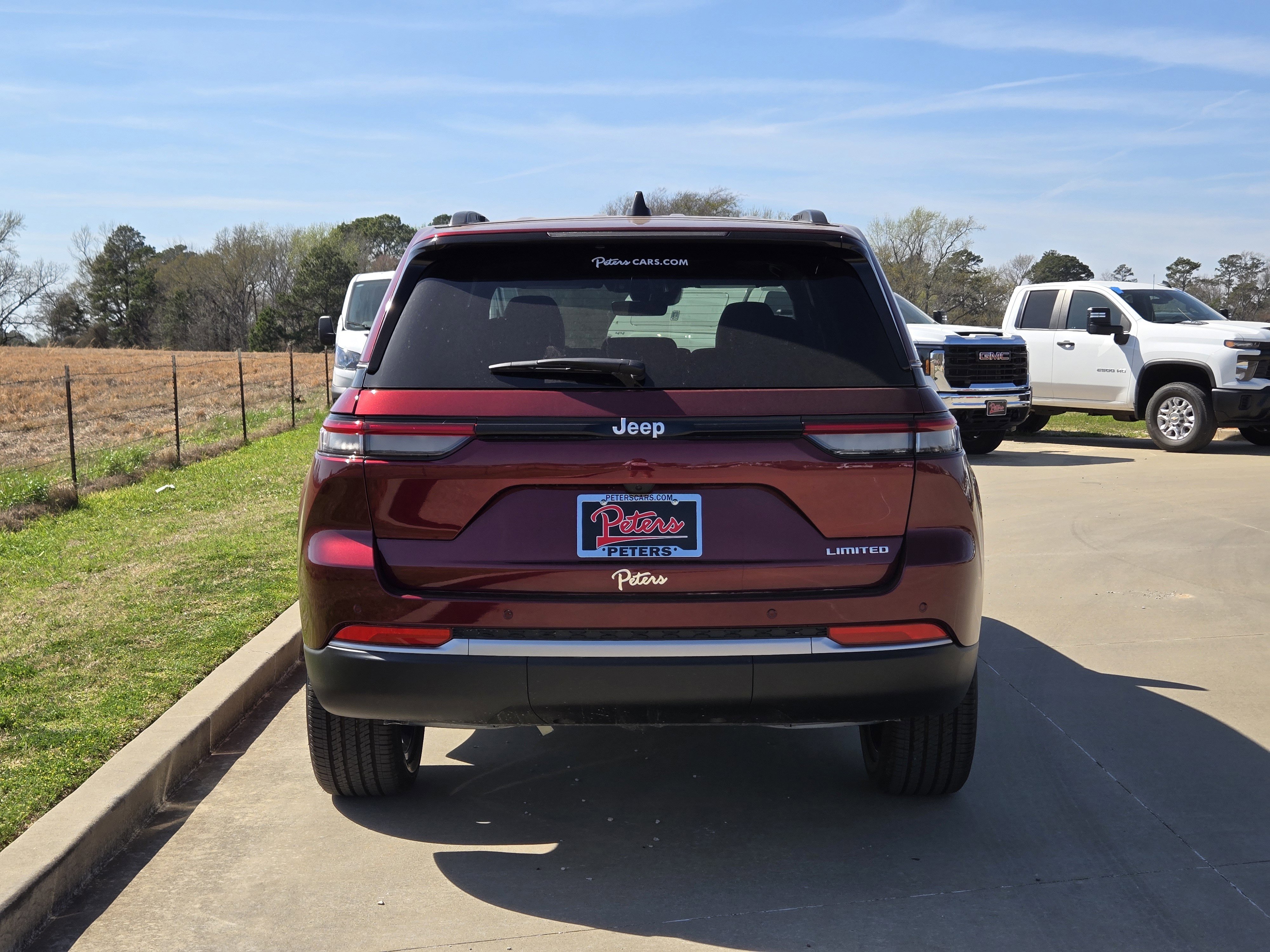 New 2026 Jeep Grand Cherokee Limited w/ Trailer Tow Package RWD image 4