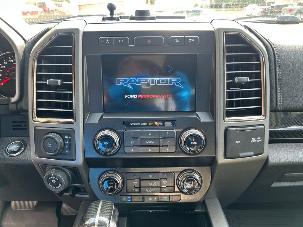 Used 2019 Ford F150 Raptor w/ Equipment Group 802A Luxury AWD/4WD image 18