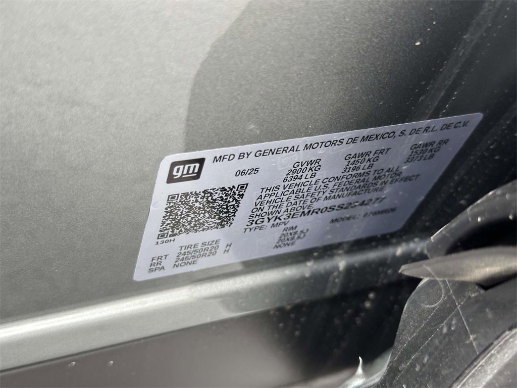 New 2025 Cadillac Optiq Sport 1 image 25