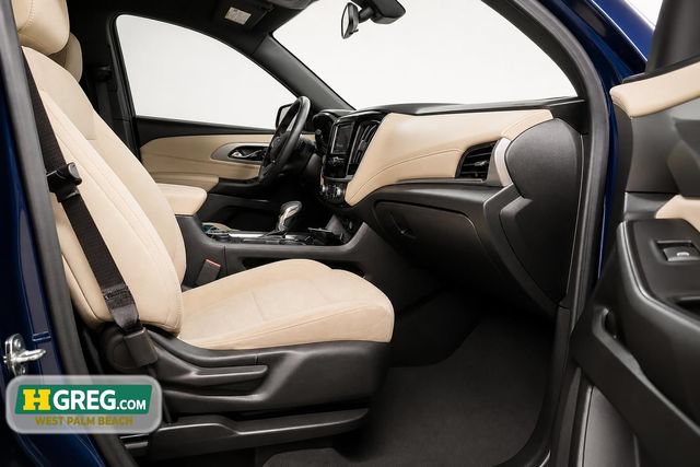 Used 2023 Chevrolet Traverse LS w/ Midnight/Sport Edition FWD image 11