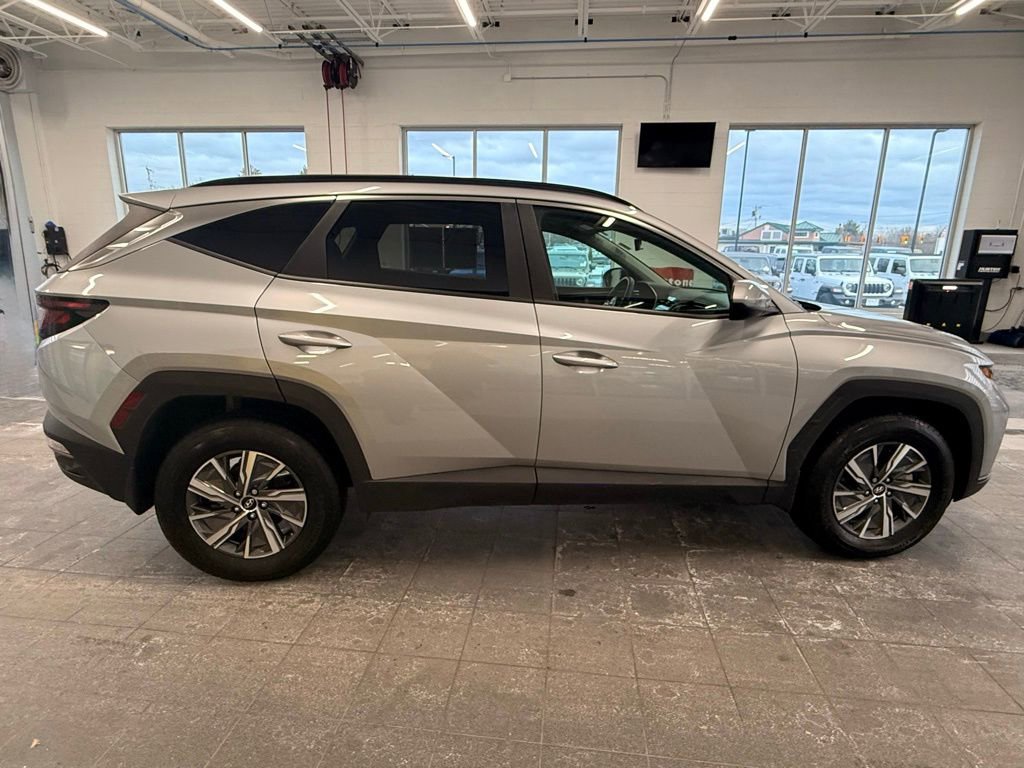 Used 2024 Hyundai Tucson Blue image 8
