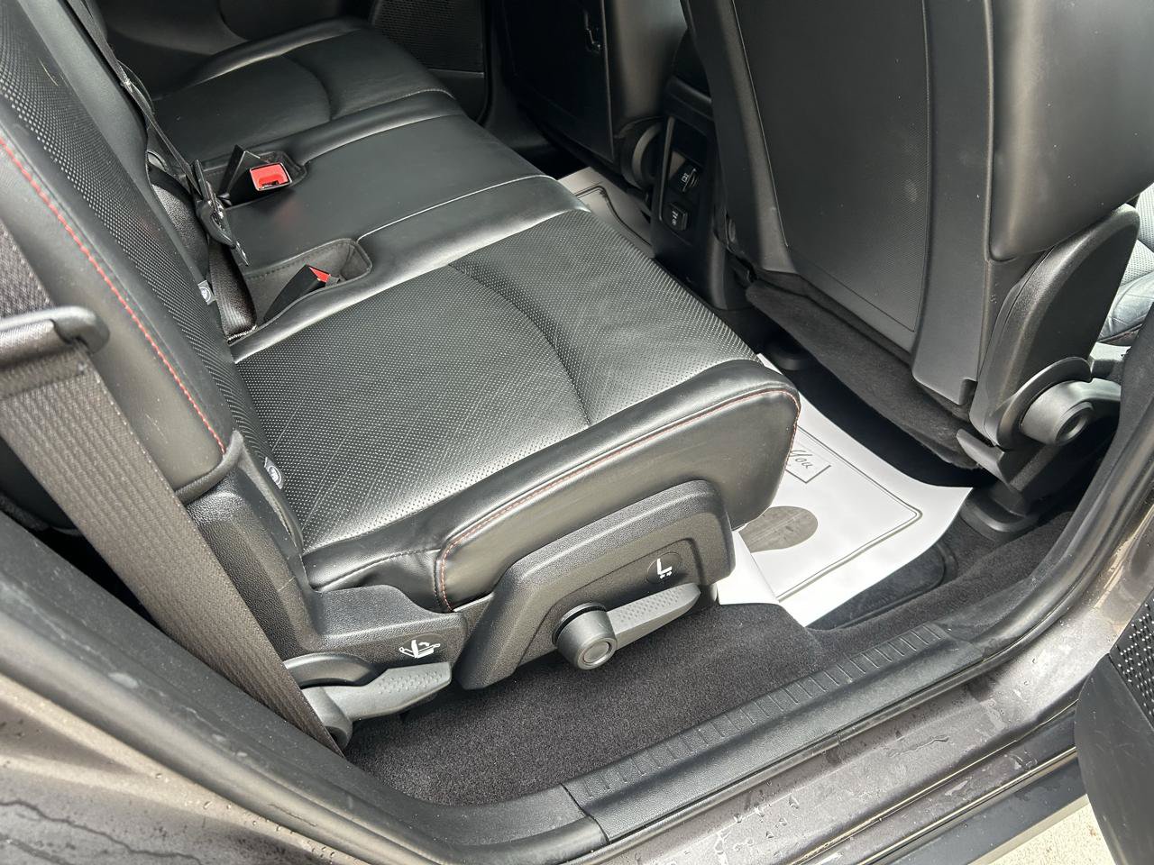 Used 2015 Dodge Journey R/T w/ Flexible Seating Group AWD/4WD image 11