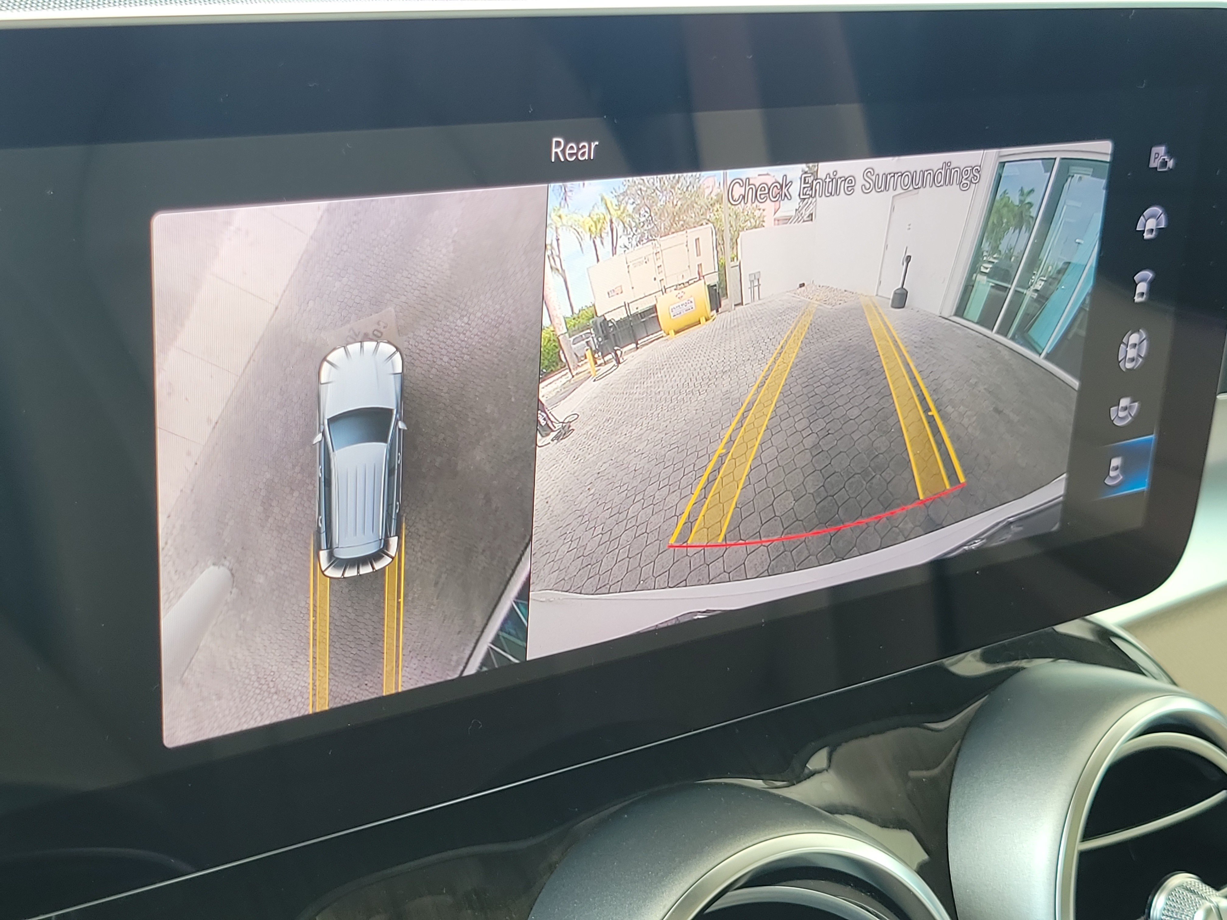 Used 2022 Mercedes-Benz GLC 300 image 27
