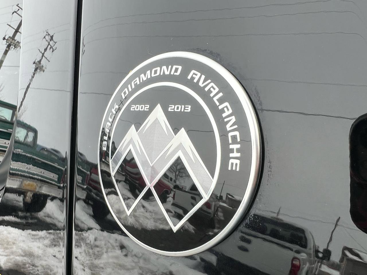 Used 2013 Chevrolet Avalanche LTZ image 6