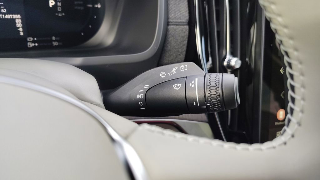 New 2026 Volvo XC90 T8 Ultra image 17