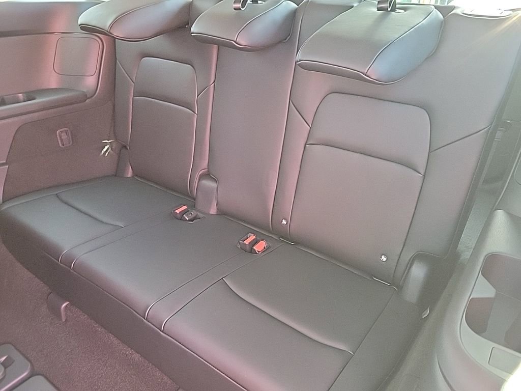 New 2026 Nissan Pathfinder SL FWD image 38