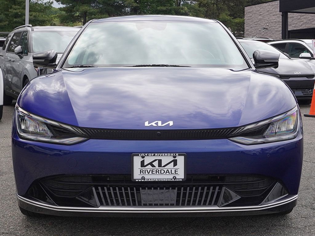 Used 2024 Kia EV6 Wind w/ Wind Technology Package AWD/4WD image 13