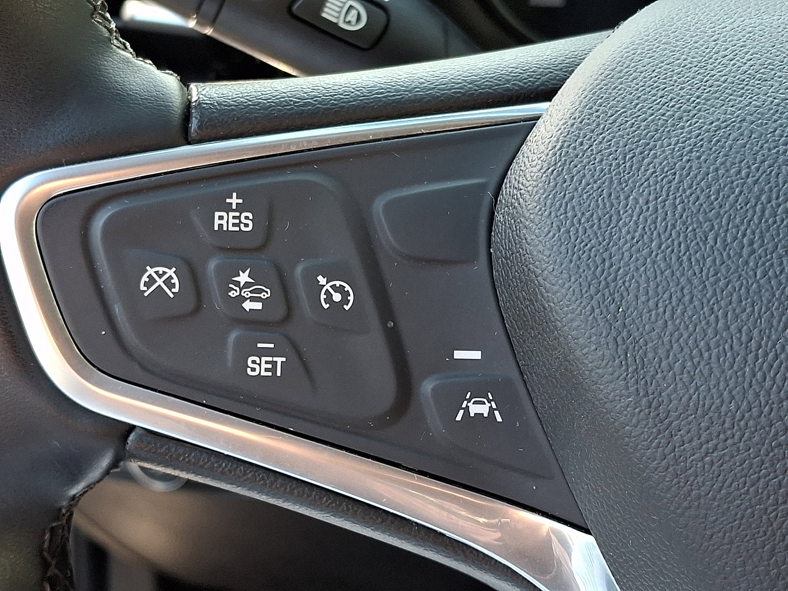 Certified 2023 Chevrolet Equinox LT AWD/4WD image 22