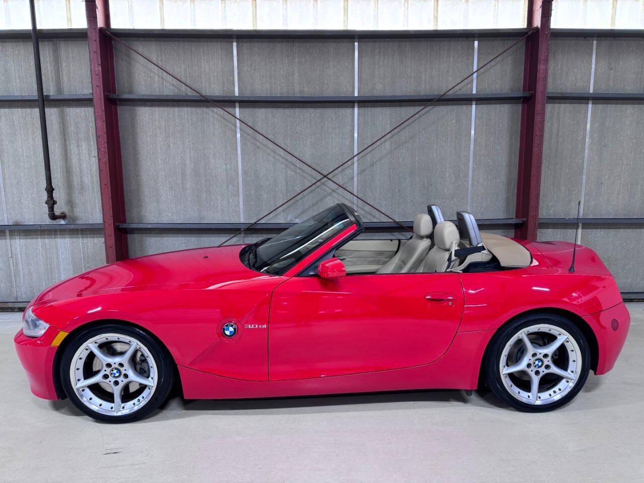 Used 2007 BMW Z4 3.0si RWD image 6