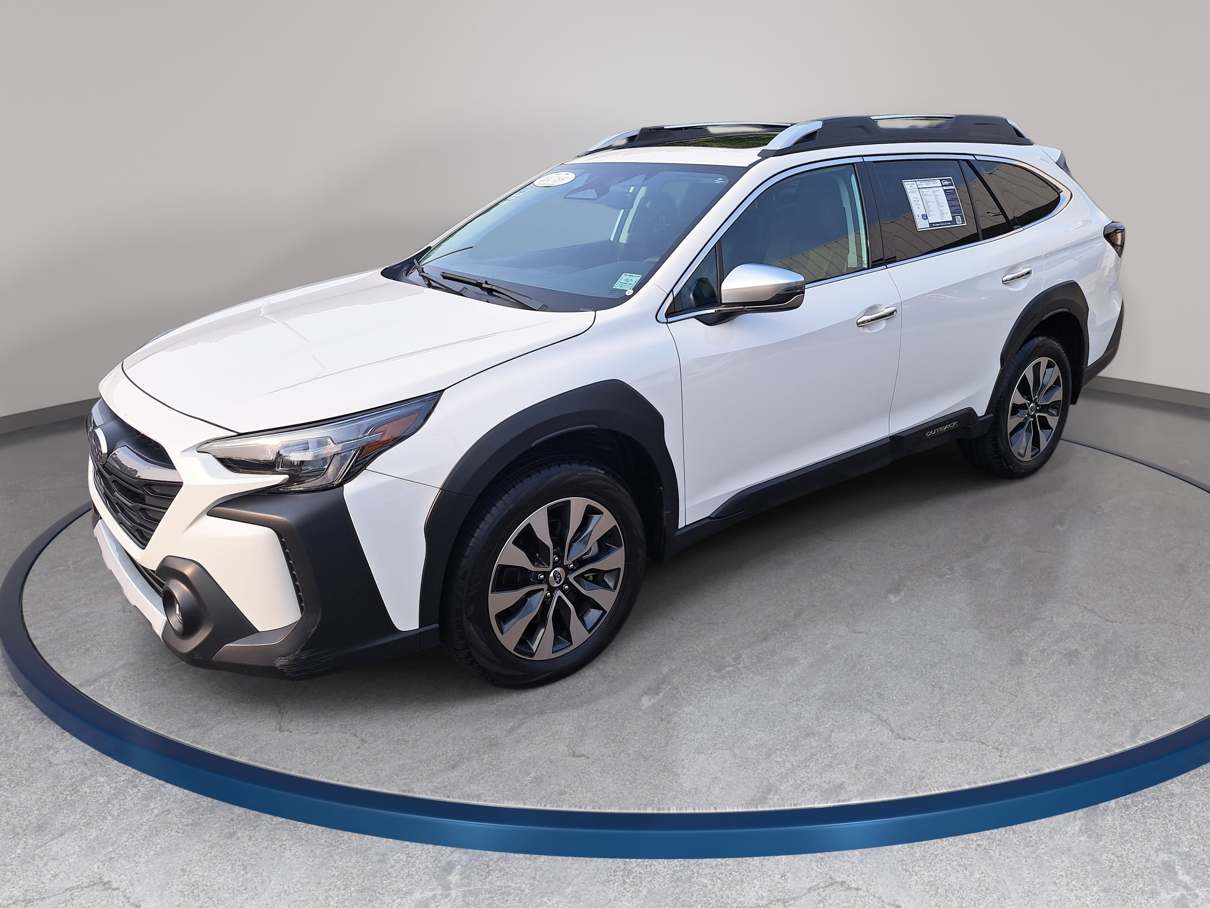 Used 2025 Subaru Outback Touring XT w/ Popular Package #2
