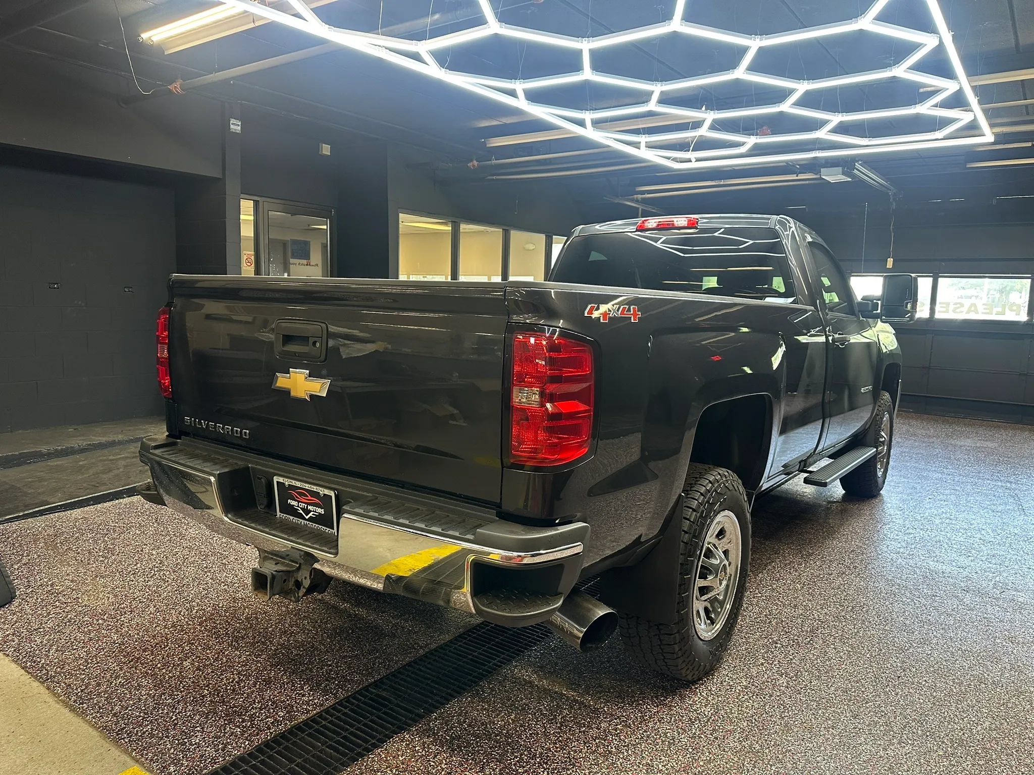 Used 2016 Chevrolet Silverado 2500 W/T w/ WT Convenience Package AWD/4WD image 7
