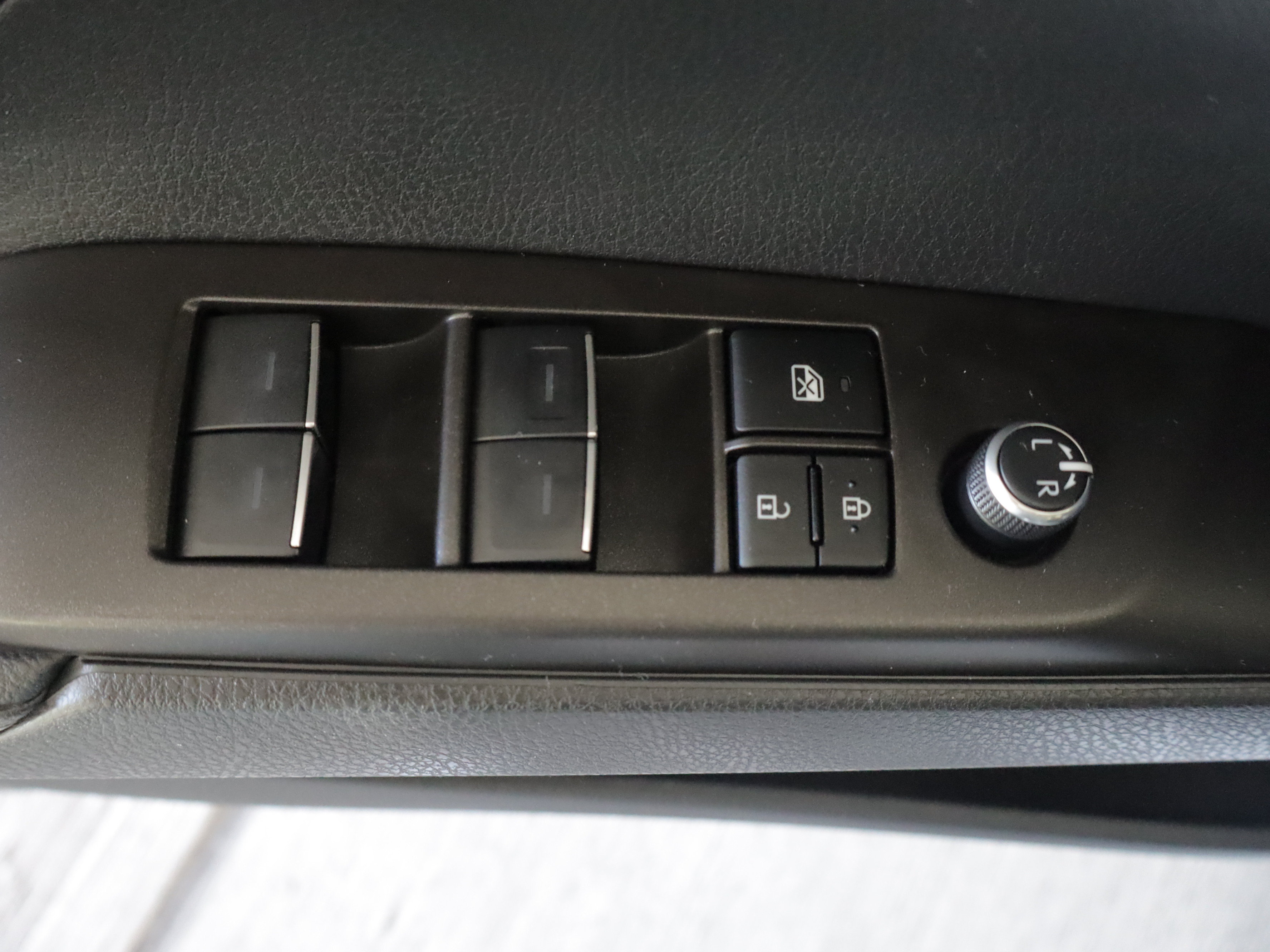 Used 2024 Toyota Camry XLE w/ Cold Weather Package AWD/4WD image 12