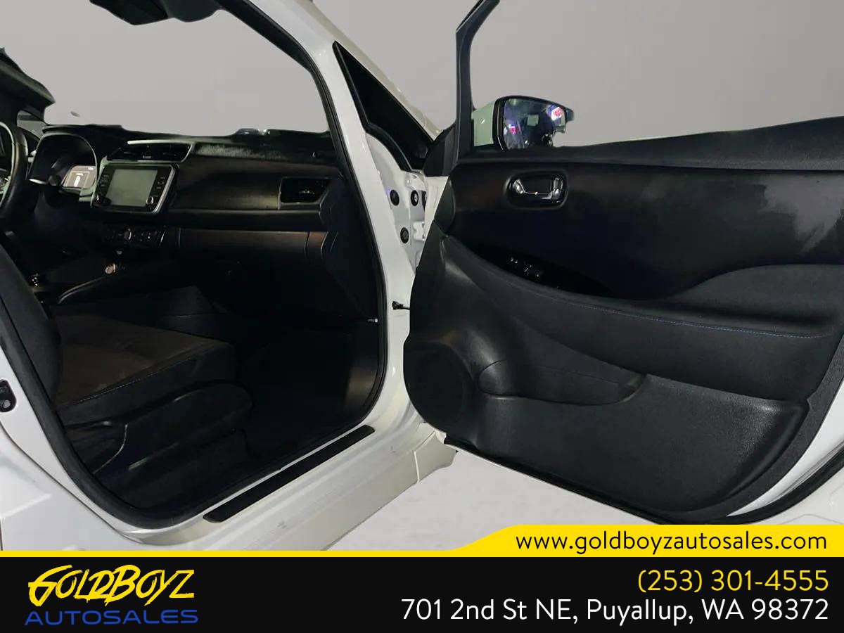 Used 2022 Nissan Leaf SV image 17