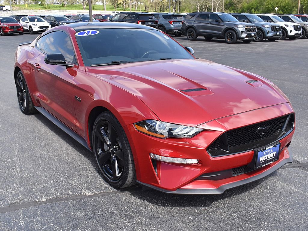Used 2021 Ford Mustang GT Premium w/ Equipment Group 401A RWD image 12