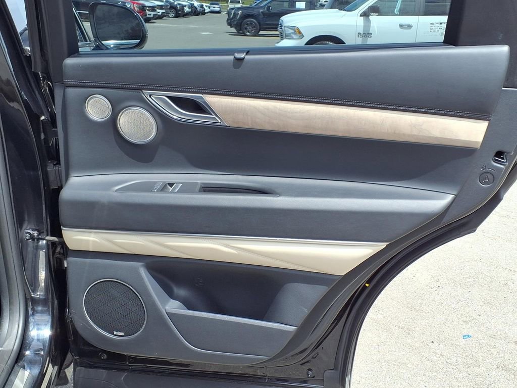 Used 2023 Genesis GV80 2.5T w/ Prestige 20" Package AWD/4WD image 14