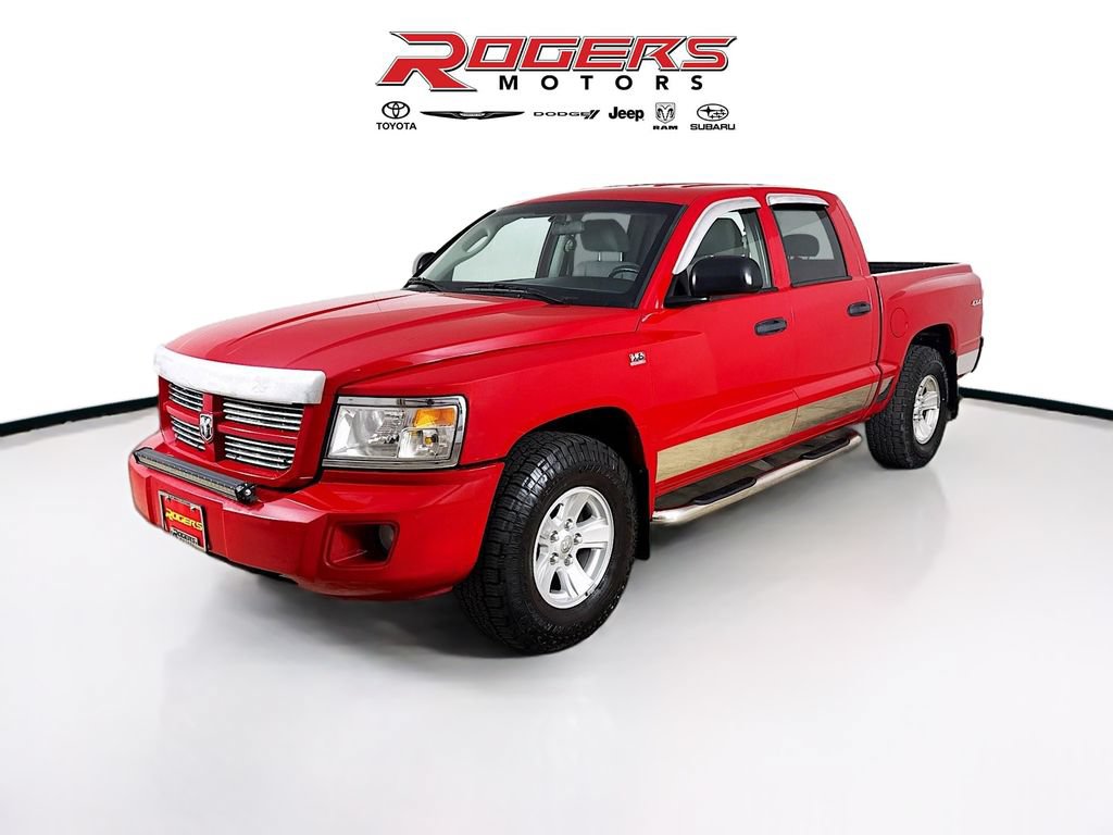 Used 2010 Dodge Dakota SXT w/ Trailer Tow Group AWD/4WD image 3